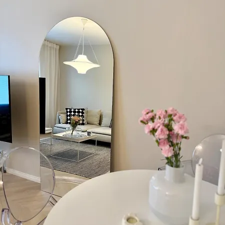 Апартаменты Beautiful In The Center Of *